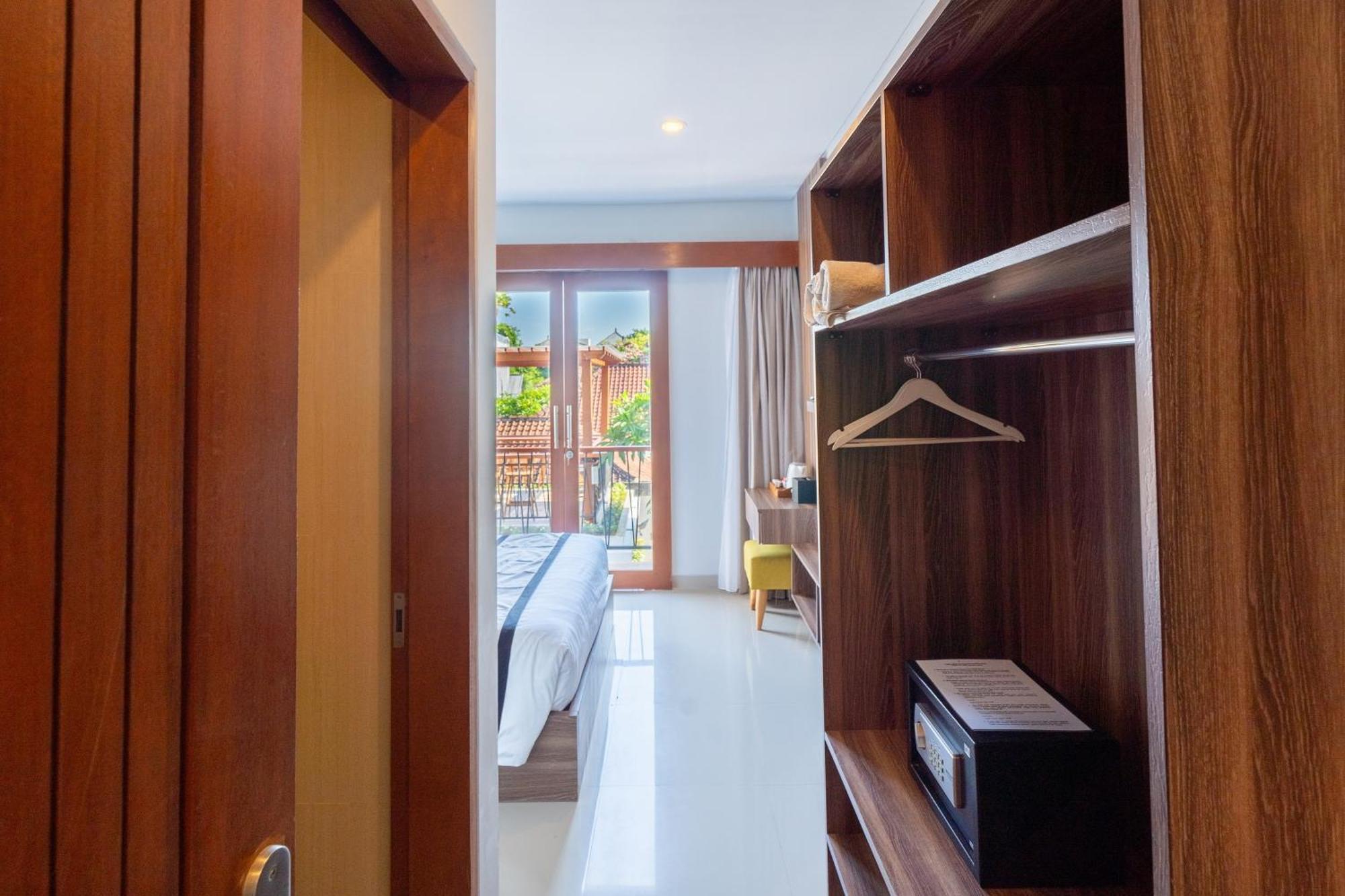 Mahesa Suites Seminyak מראה חיצוני תמונה