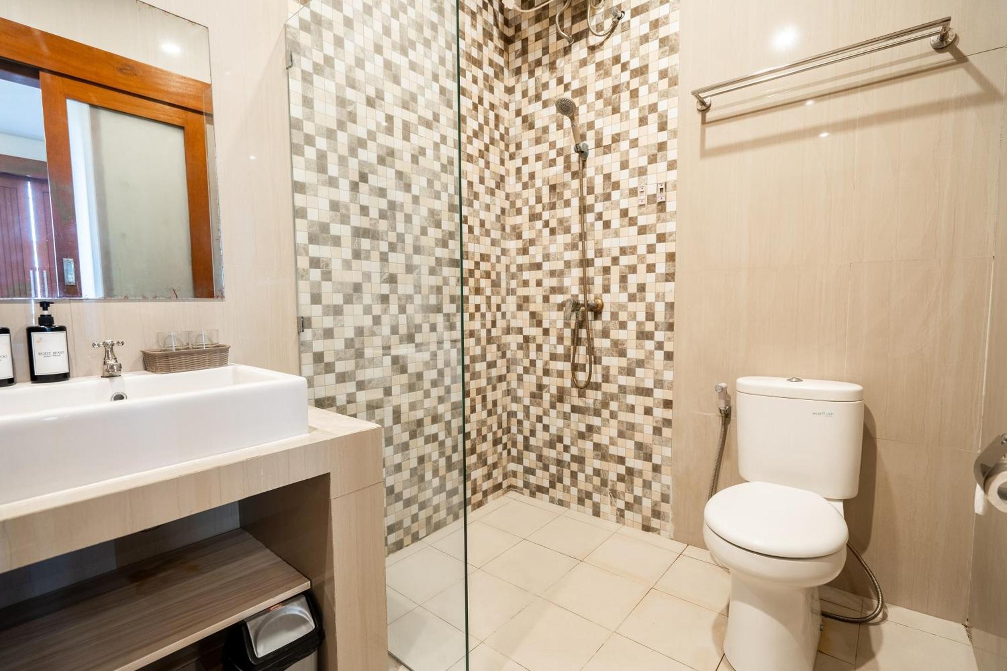 Mahesa Suites Seminyak מראה חיצוני תמונה