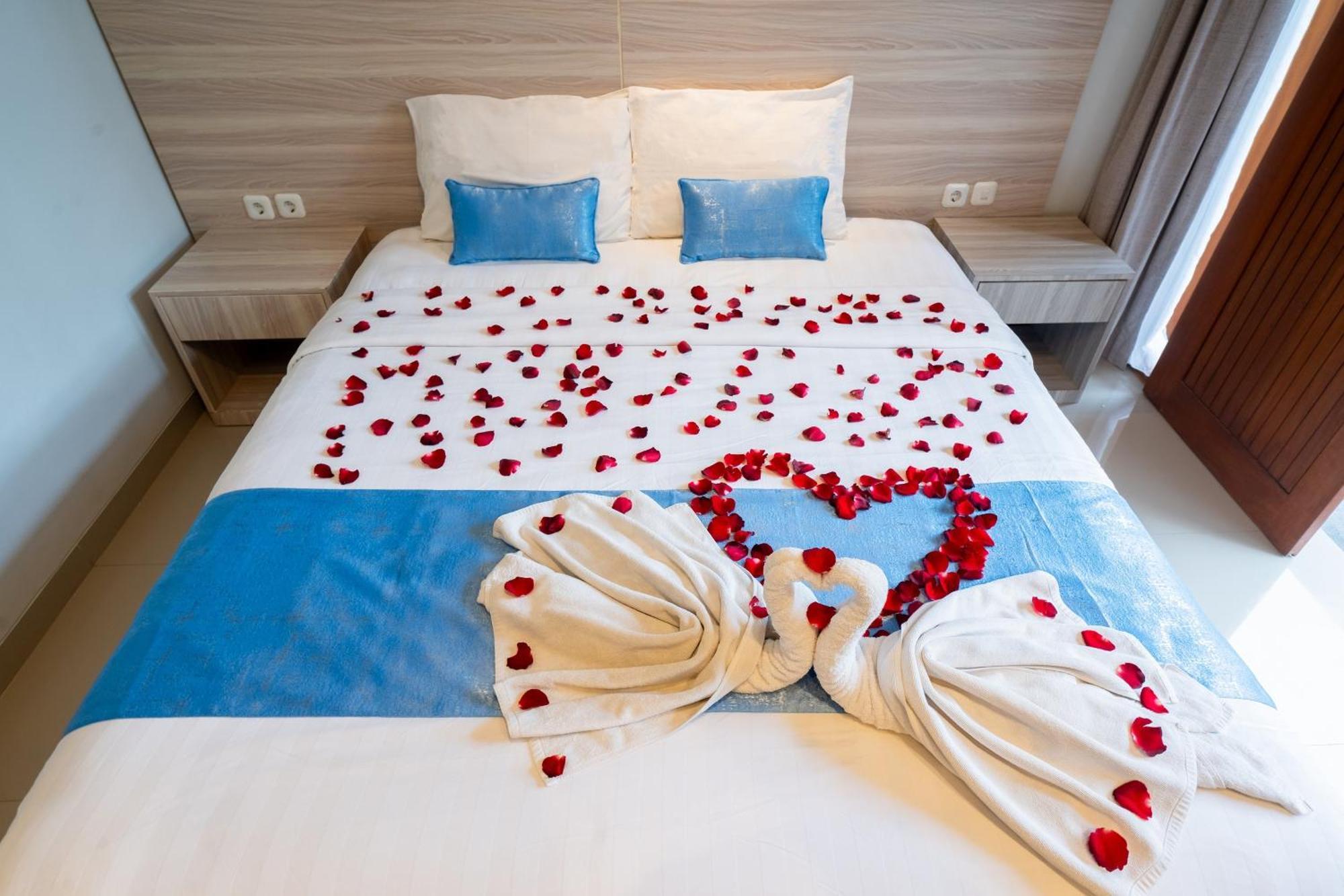 Mahesa Suites Seminyak מראה חיצוני תמונה